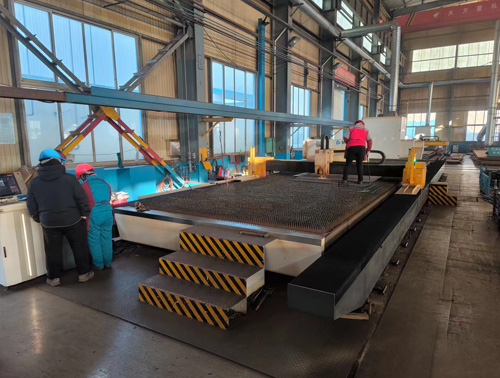 激光切割設(shè)備